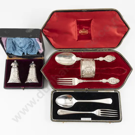 Cased Pair Vict S/S Pepperettes