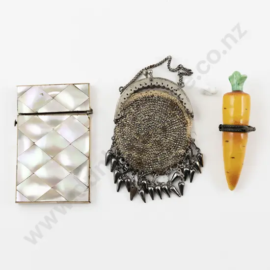 Vict MOP Calling Card Case