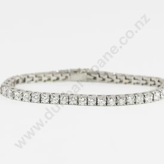 18ct White Gold 43stone Diamond Tennis Bracelet
