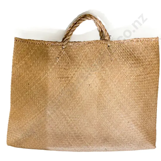 Large Flax Woven Kete