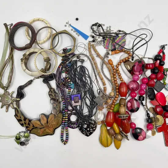 Collection of Costume Jewellery
