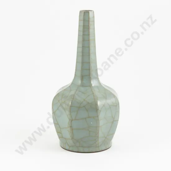 Qing Dynasty Guan Style Octagonal Vase