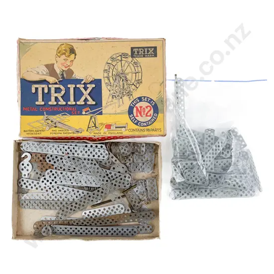 Boxed Made in England Trix Metal Construction Set No2