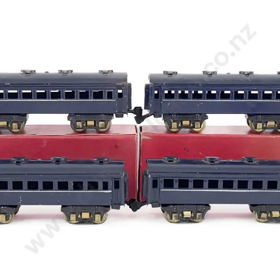 Four Early O Gauge Un-Marked Tinplate Passenger Coaches