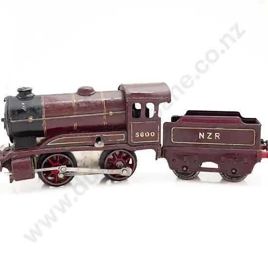 Hornby O Gauge Clockwork Type 501 Locomotive and Tender NZR