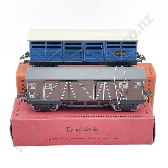 Hornby O Gauge French Boxed Wagon Couvert and Wagon A Bestiaux No 2