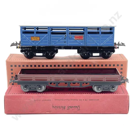 Hornby O Gauge French Boxed Wagon A Ridelles Basses and Wagon A Bestiaux No 2