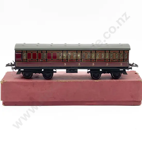 Hornby O Gauge Boxed No2 Passenger Coach LMS brake/third