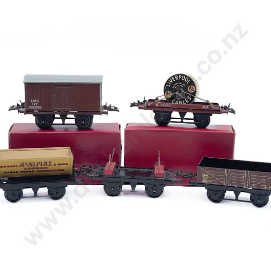 Five Hornby O Gauge Rolling Stock