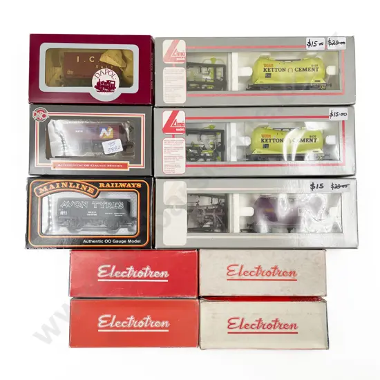Boxed Mixed Manufacture HO Gauge Ten Rolling Stock Wagons