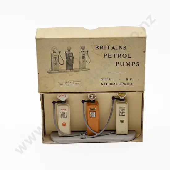 Boxed Britains 101V Petrol Pumps