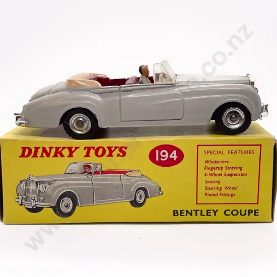 Boxed Dinky 194
