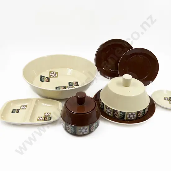 Quantity of Assorted Carlton Ware