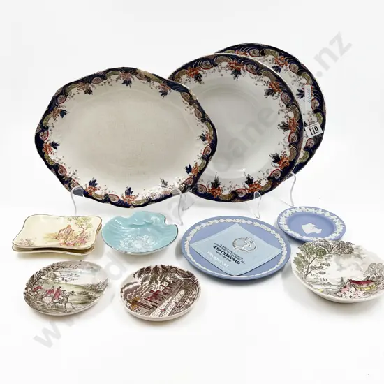 Small Quantity of Assorted Fancy China