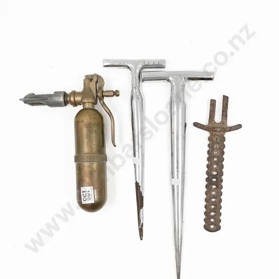 Small Quantity of Assorted Including Soda Syphon