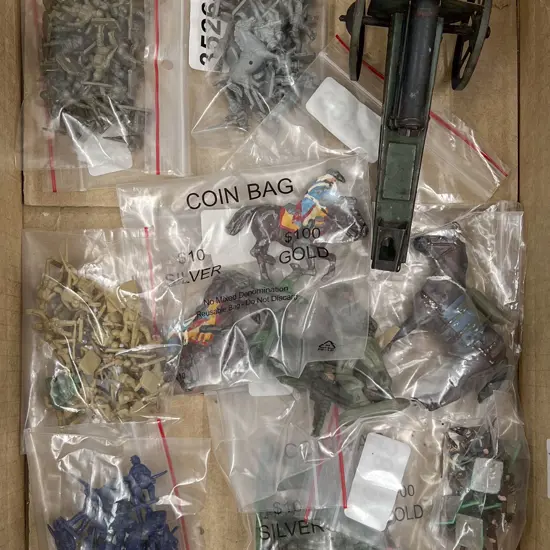 Small Quantity of Assorted Toy Soldiers etc