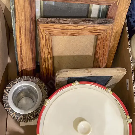 Qty of Assorted Including Small Empty Frames