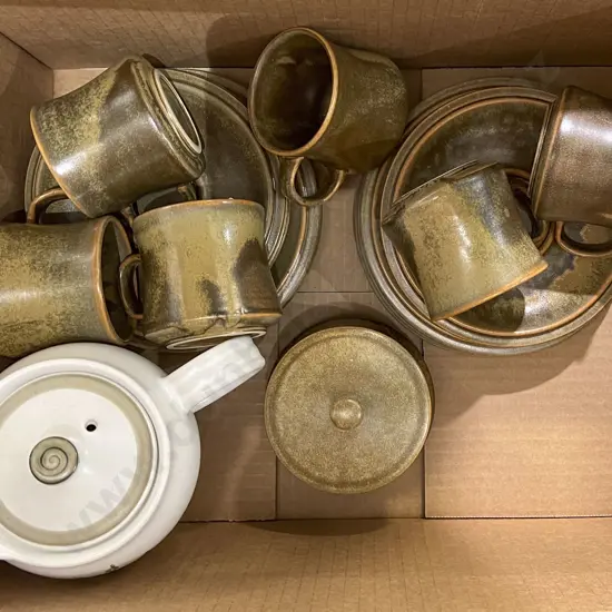 Small Quantity of Assorted Temuka etc