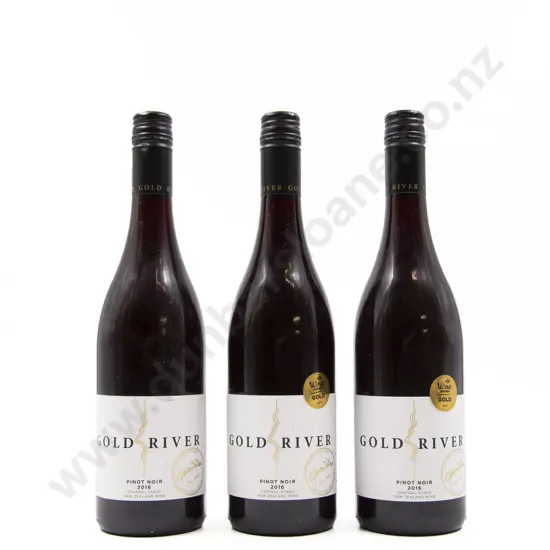 3 Bottles NZ Gold River Central Otago Pinot Noir 2016