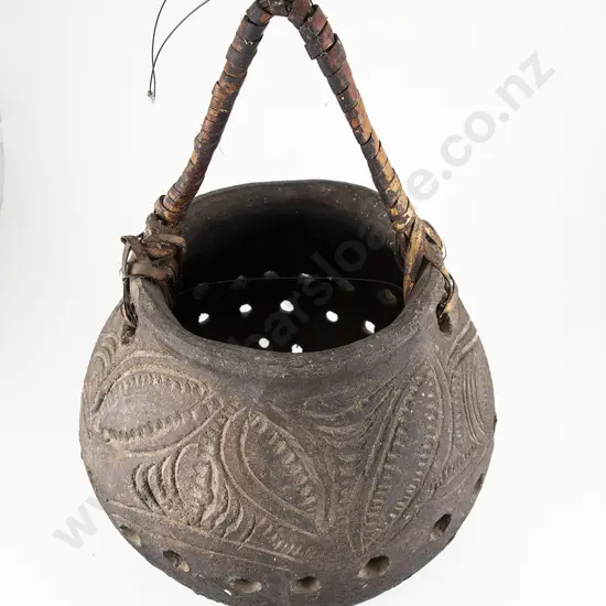 A Papua New Guinea Cooking Pot