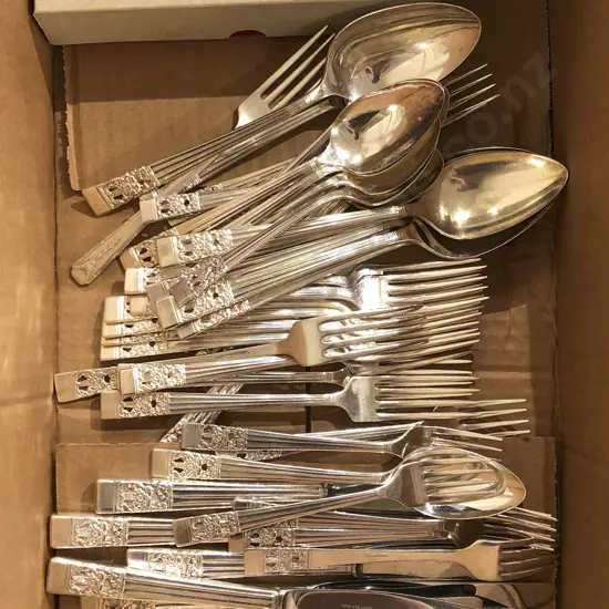 Box of Assorted S/Plate Cutlery