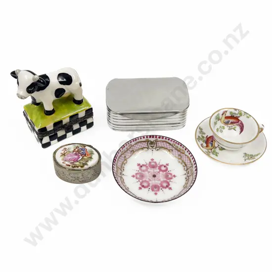 Small Bag of Assorted Trinkets