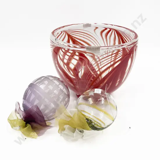 Hoglund Art Glass Bowl and Two Hoglund Glass Christmas Decorations