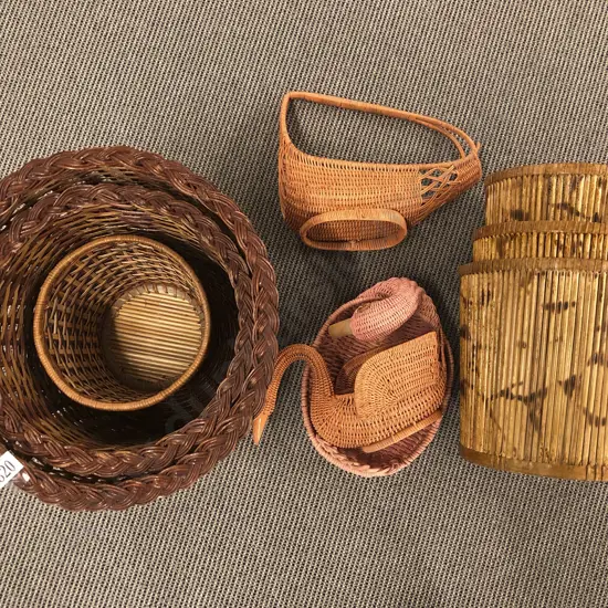 Quantity of Assorted Wicker Baskets etc