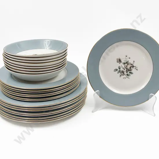 Quantity of RD "Rose Elegans" Dinner Ware
