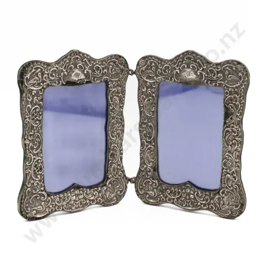 S/S Double Embossed Photo Frame
