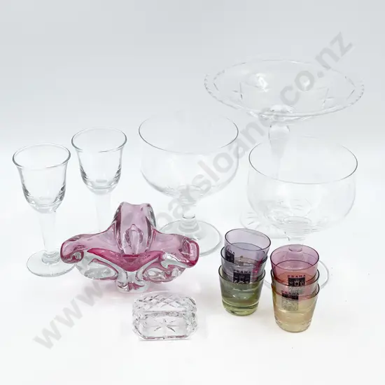 Small Quantity of Assorted Crystal and Glassware
