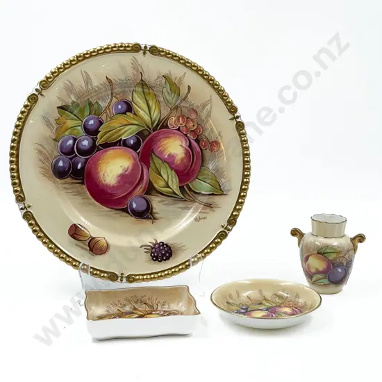 Four Pieces of Aynsley