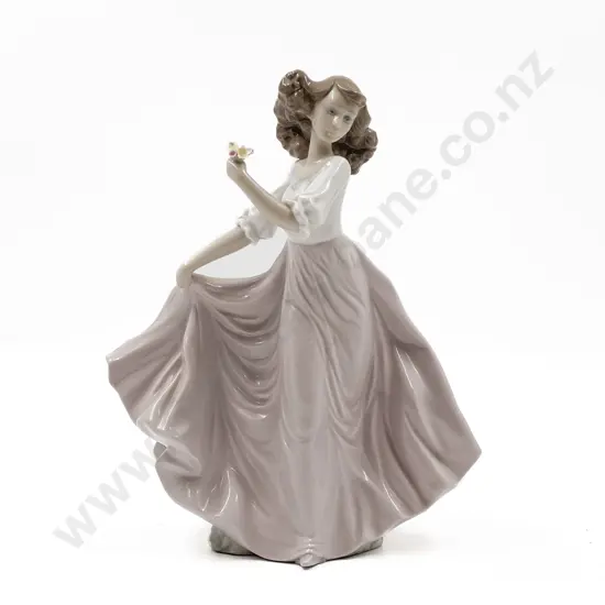 Lladro Figure