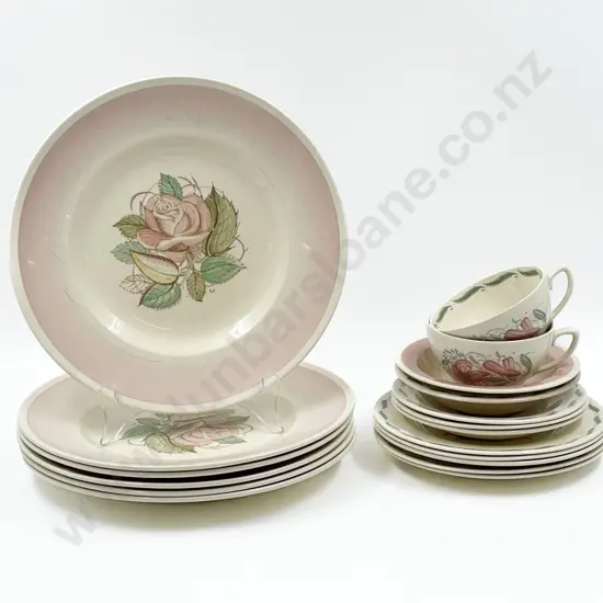 Quantity of Assorted Susie Cooper Plates and Tea China