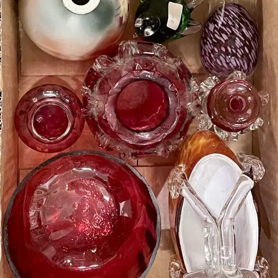 Quantity of Assorted Art Glass etc