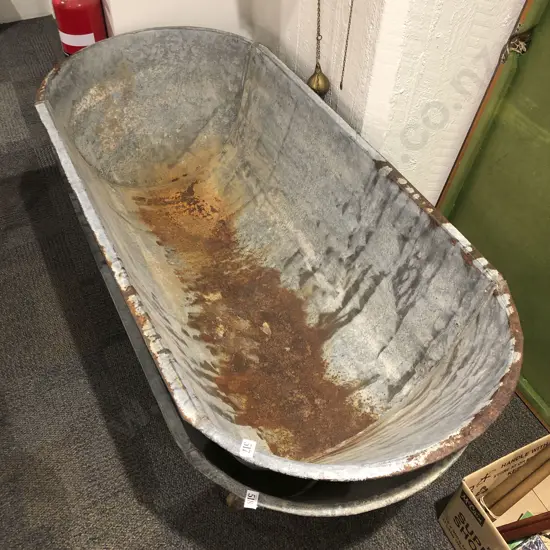 Vintage Metal Tub