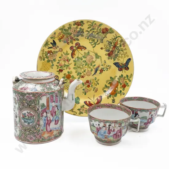 Cantonese Teapot and Two Cups on Chinese Plate