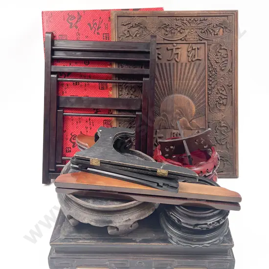 Quantity of Assorted Vase/Plate Stands etc