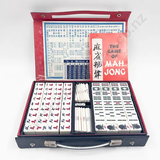 Case Mahjong Set