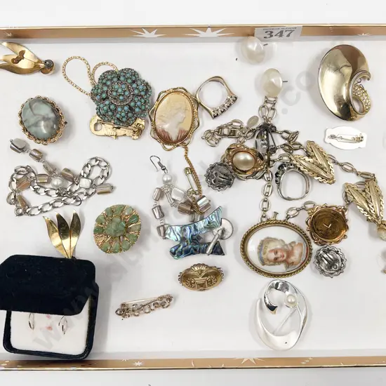 Collection Costume Jewellery