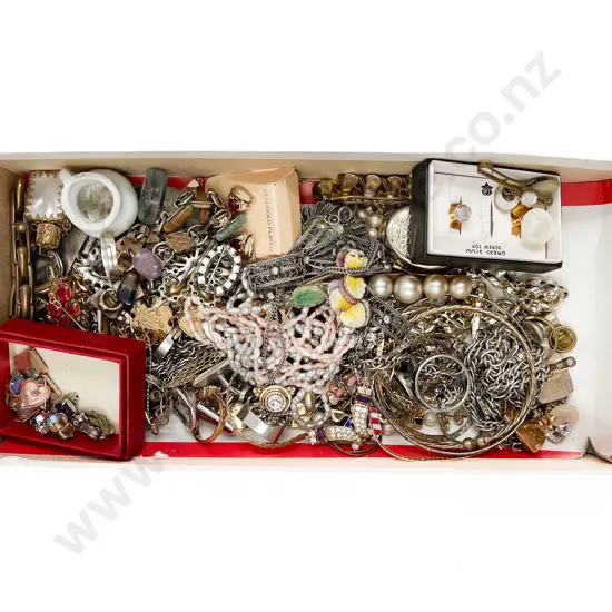 Collection Costume Jewellery