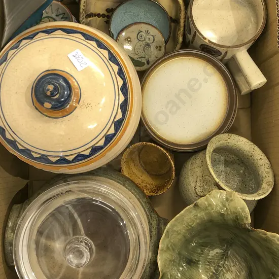 Box of Assorted Pottery etc