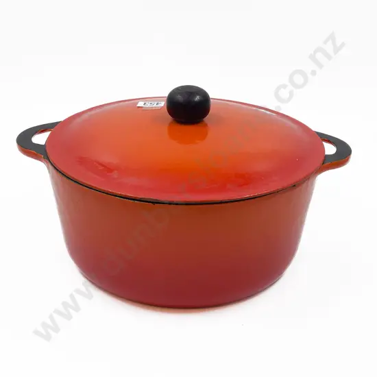 Le Creuset Style Cast Iron & Enamel Cooking Pot