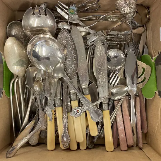 Box of Assorted Cutlery