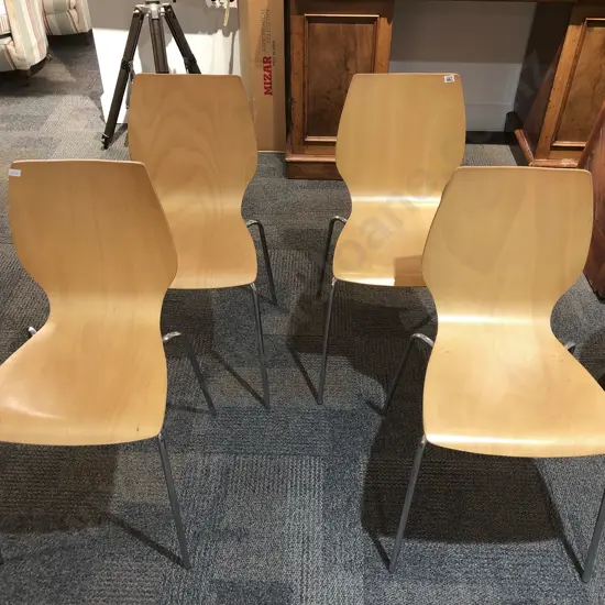 Four Cintesi Modern Ply Stacking Chairs