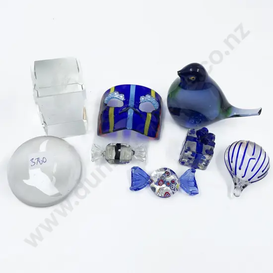 Various Glass Novelties (bird weight af)
