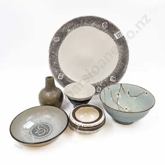 SIx Assorted Pottery Pieces