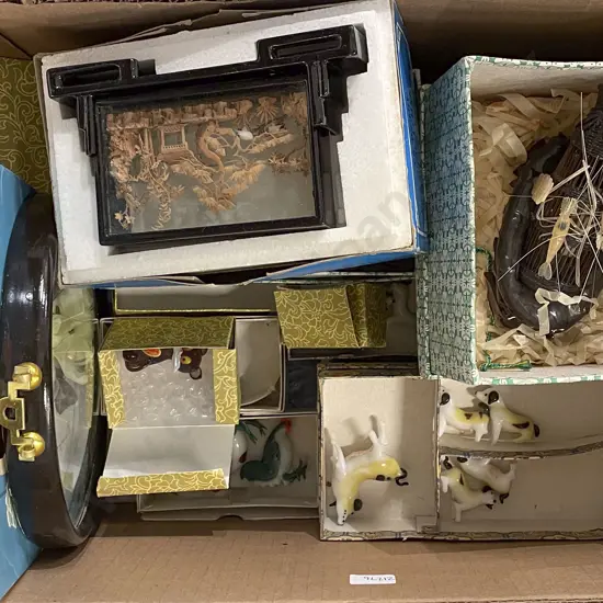 Quantity of Assorted As New Ornaments etc