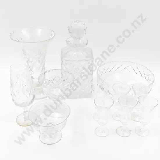 Small Quantity of Crystal and Glass Ware including Decanter