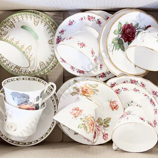 Box of Assorted Fancy Tea China